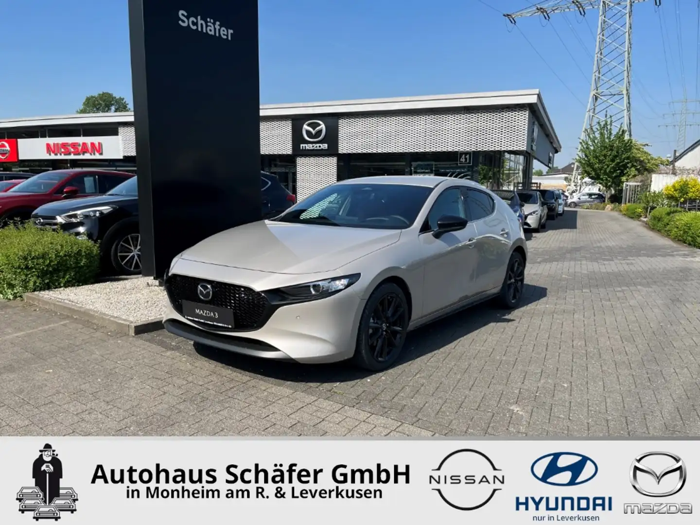 Mazda 3 NAGISA e-Skyactiv-X 186PS 6GS HUD Navi Leder Sound Bruin - 1