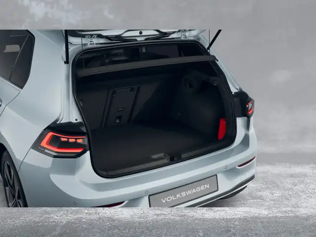 Volkswagen Golf view 8