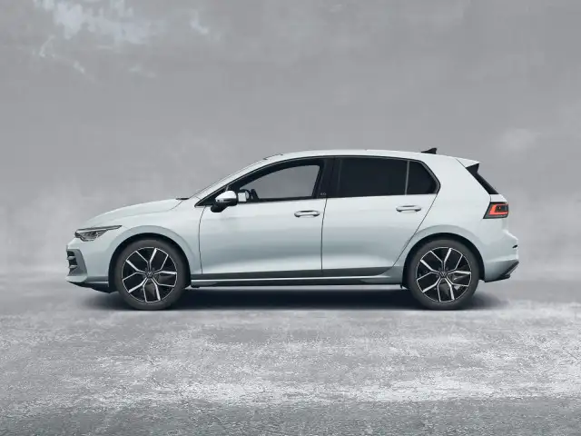 Volkswagen Golf view 6
