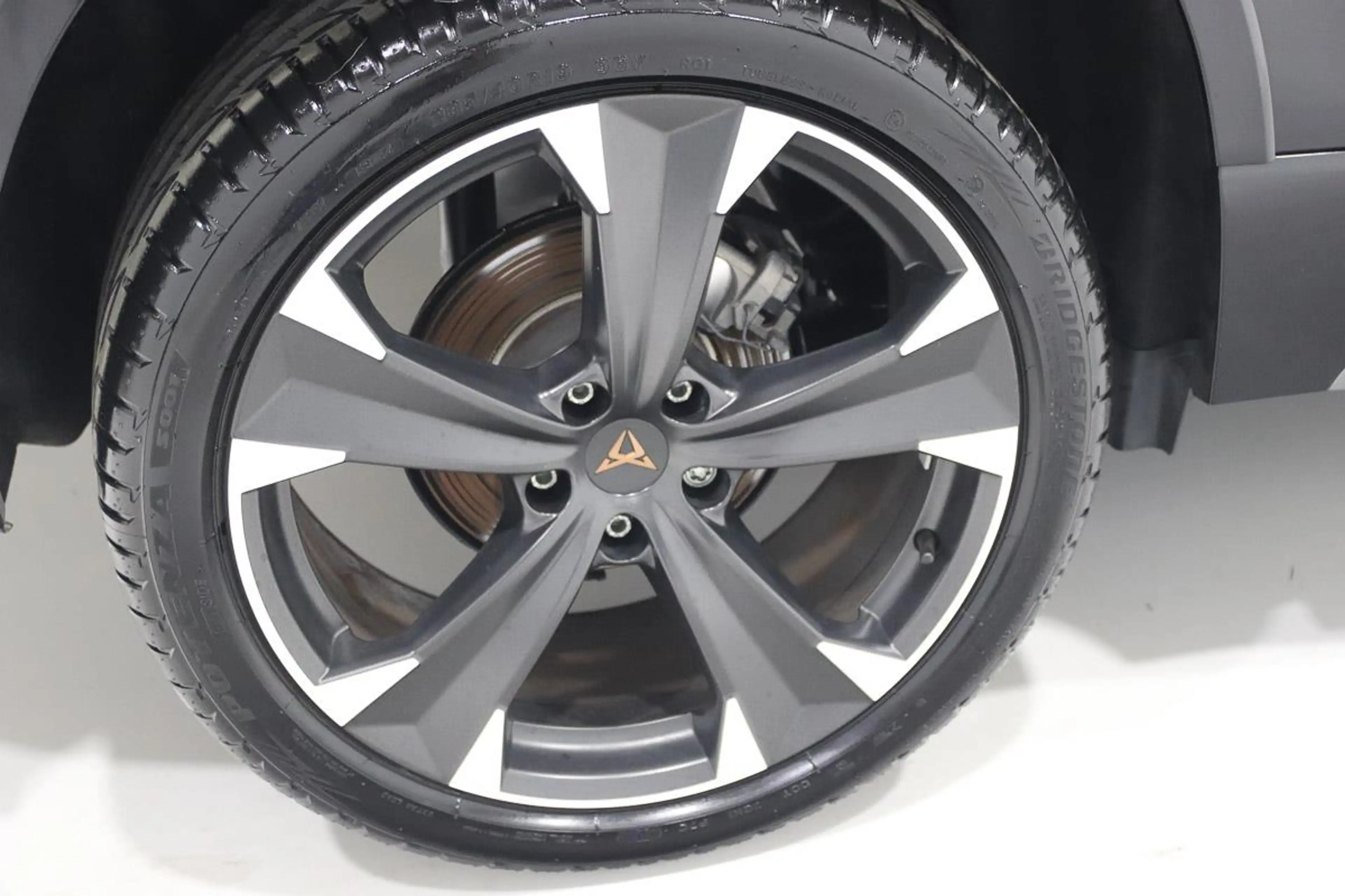 CUPRA Ateca 1.5 TSI 150 DSG ALCANTARA LED ACC CAMERA GPS JA19 — photo 5