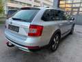 Skoda Octavia Scout 4x4 Argent - thumbnail 5
