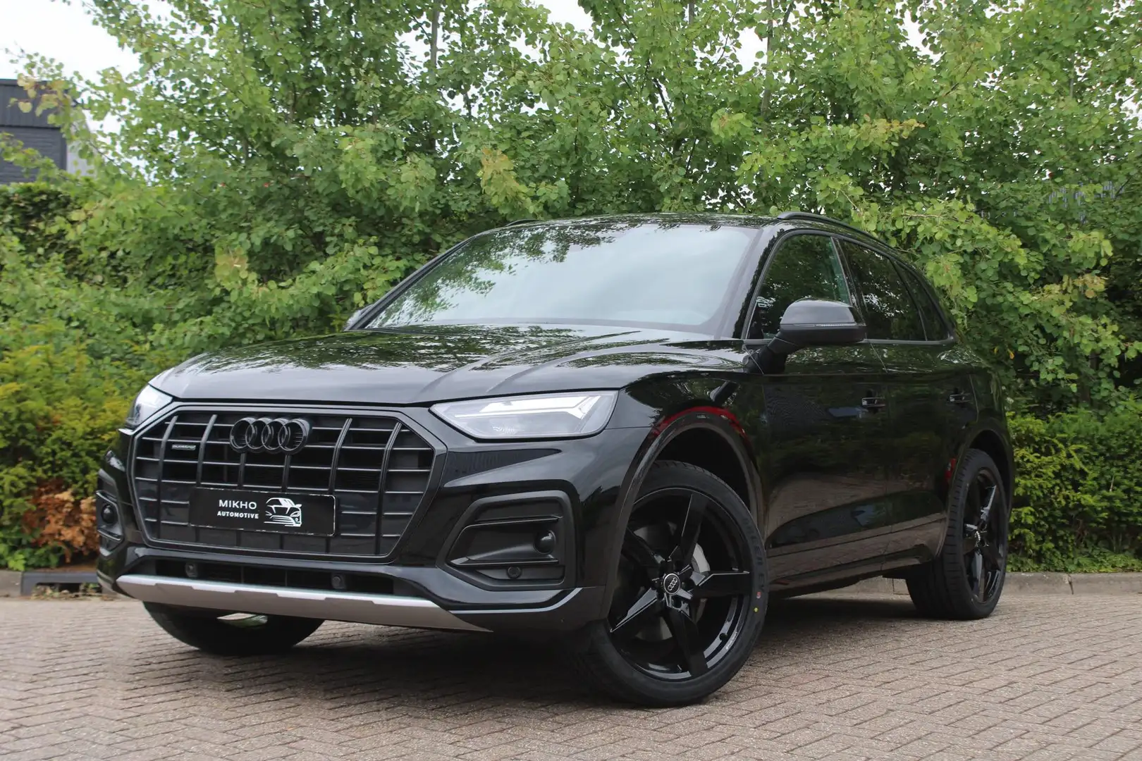 Audi Q5 50 TFSIe | Leder | Trekhaak | Camera | Head-up | E Zwart - 1