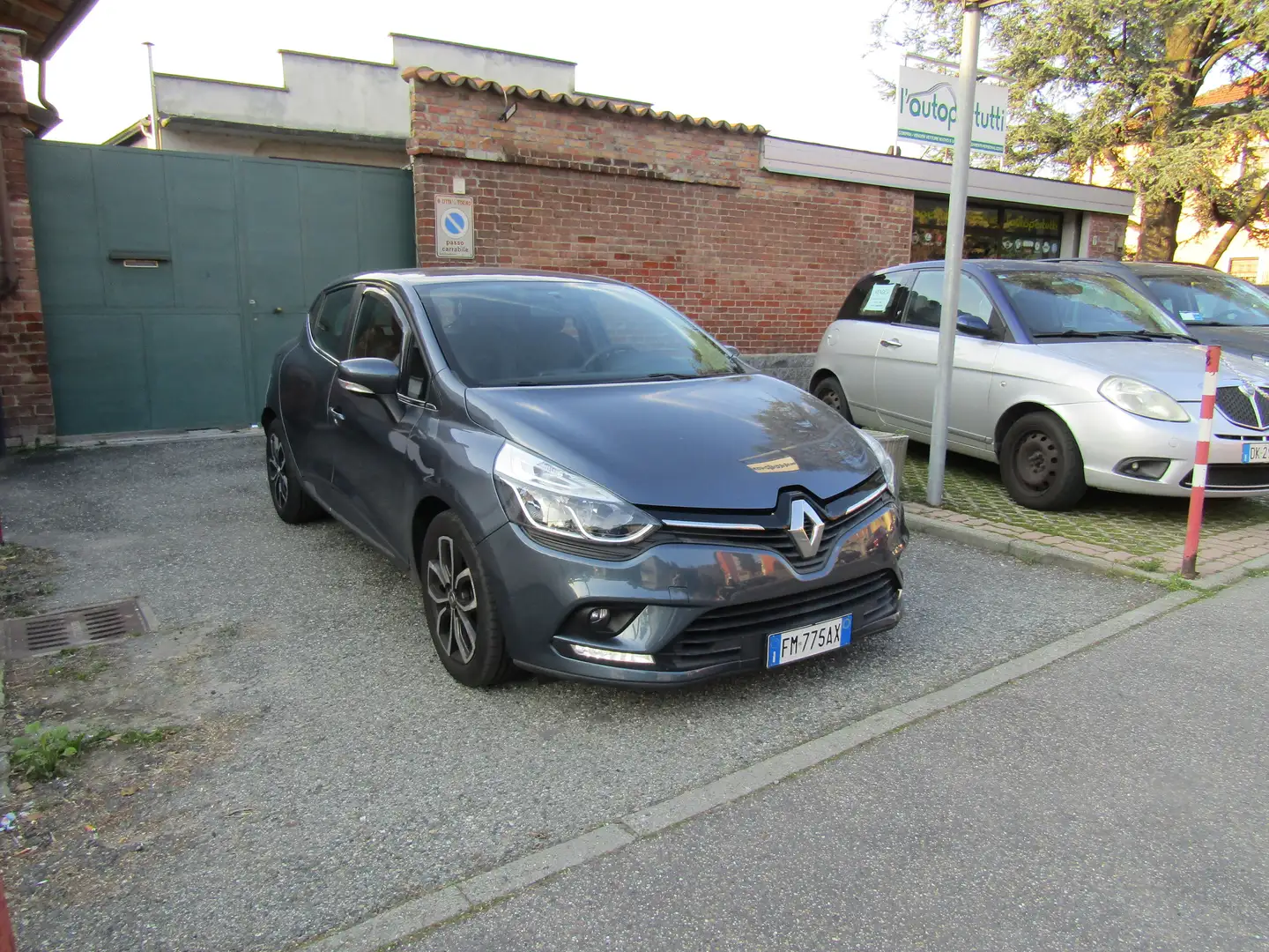 Renault Clio 1.5 90CV "25.300 km" AUTOMATICA,OK. NEOPATENT Navi Gris - 1