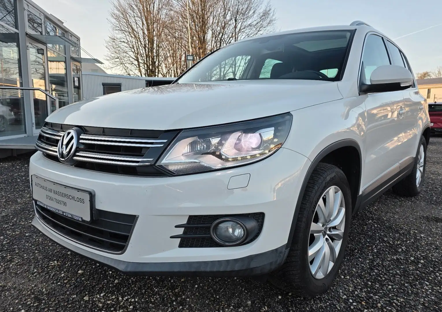 Volkswagen Tiguan 2.0 TDI Sport & Style 4Motion*AHK*StdHz Weiß - 1