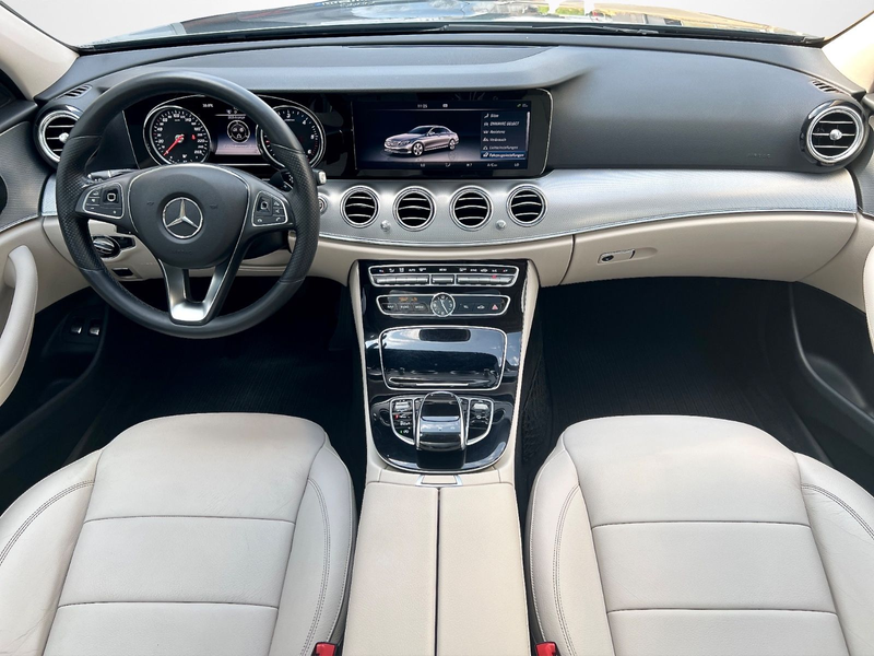 Mercedes-Benz E 220 d LED*VOLLLEDER*PANORAMA*360°*MASSAGE*AHK* — photo 15