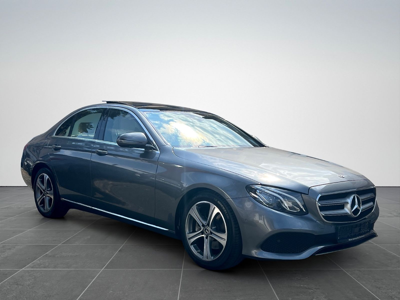 Mercedes-Benz E 220 d LED*VOLLLEDER*PANORAMA*360°*MASSAGE*AHK* — photo 2