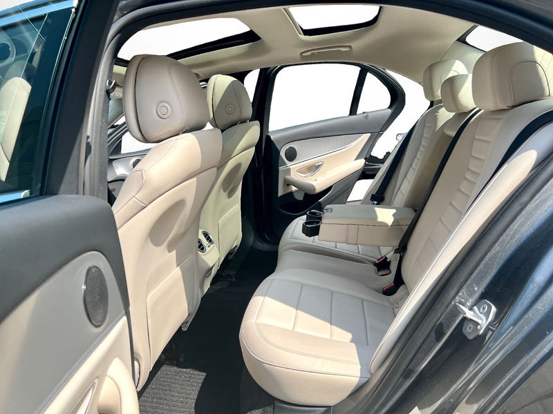 Mercedes-Benz E 220 d LED*VOLLLEDER*PANORAMA*360°*MASSAGE*AHK* — photo 12