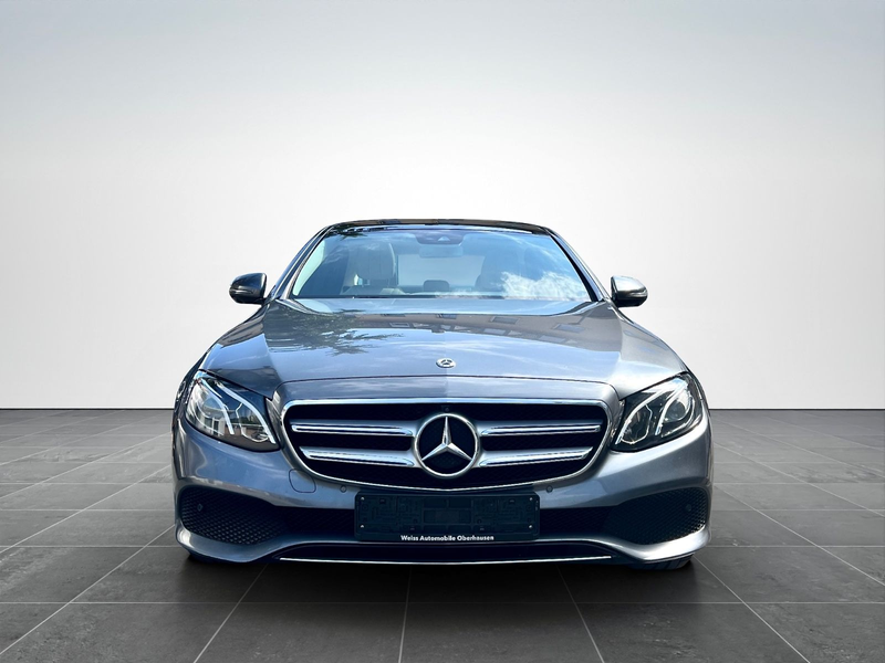 Mercedes-Benz E 220 d LED*VOLLLEDER*PANORAMA*360°*MASSAGE*AHK* — photo 7