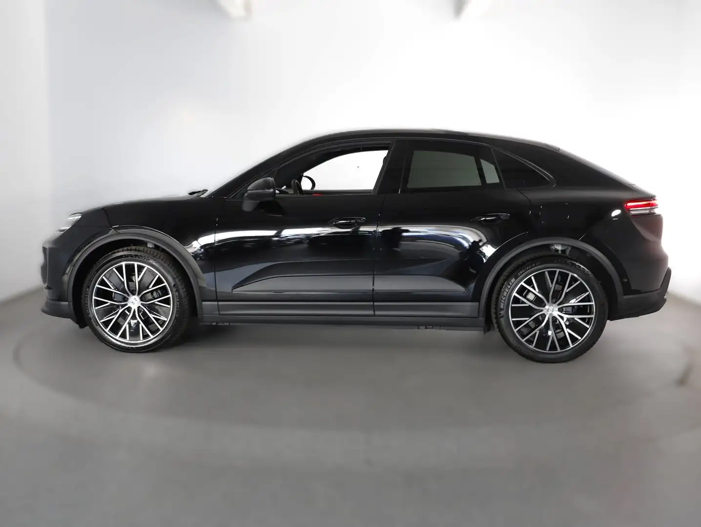 Porsche Macan Schwarz - 2