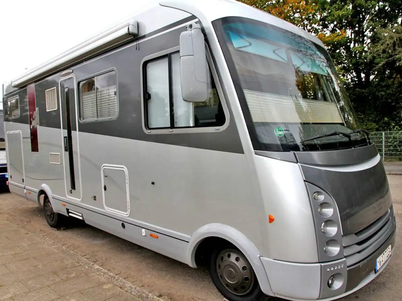 Caravans-Wohnm Niesmann+Bischoff