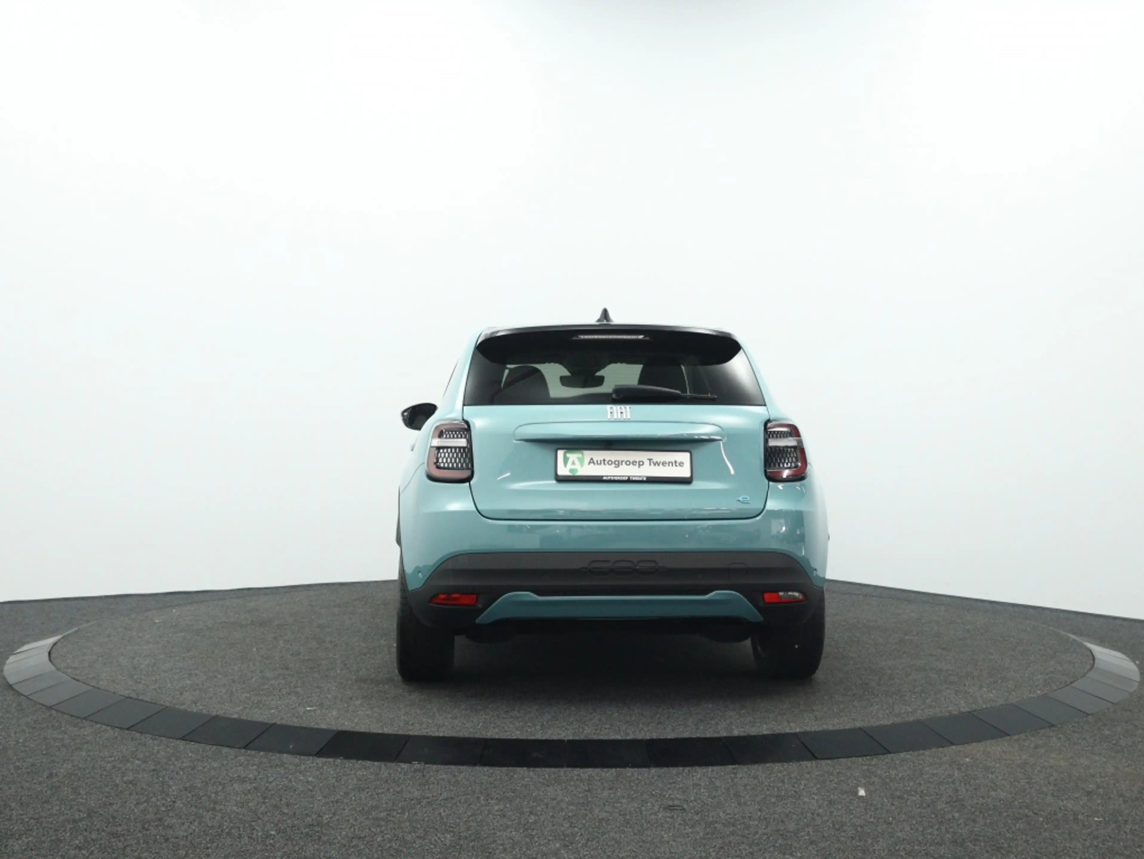 Fiat 600e La Prima 54 kWh | Wit Leder | Private lease vanaf — photo 10