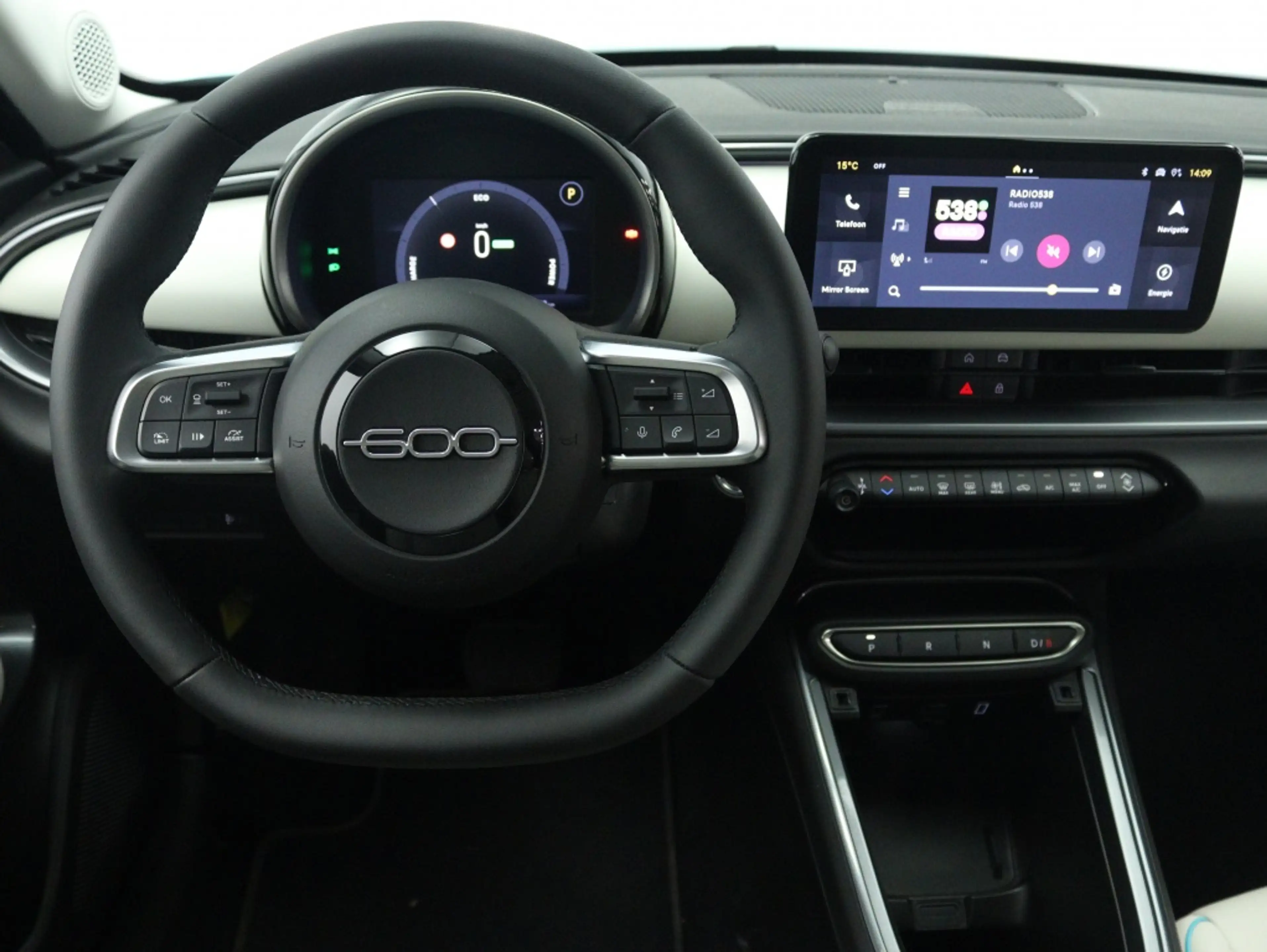 Fiat 600e La Prima 54 kWh | Wit Leder | Private lease vanaf — photo 4