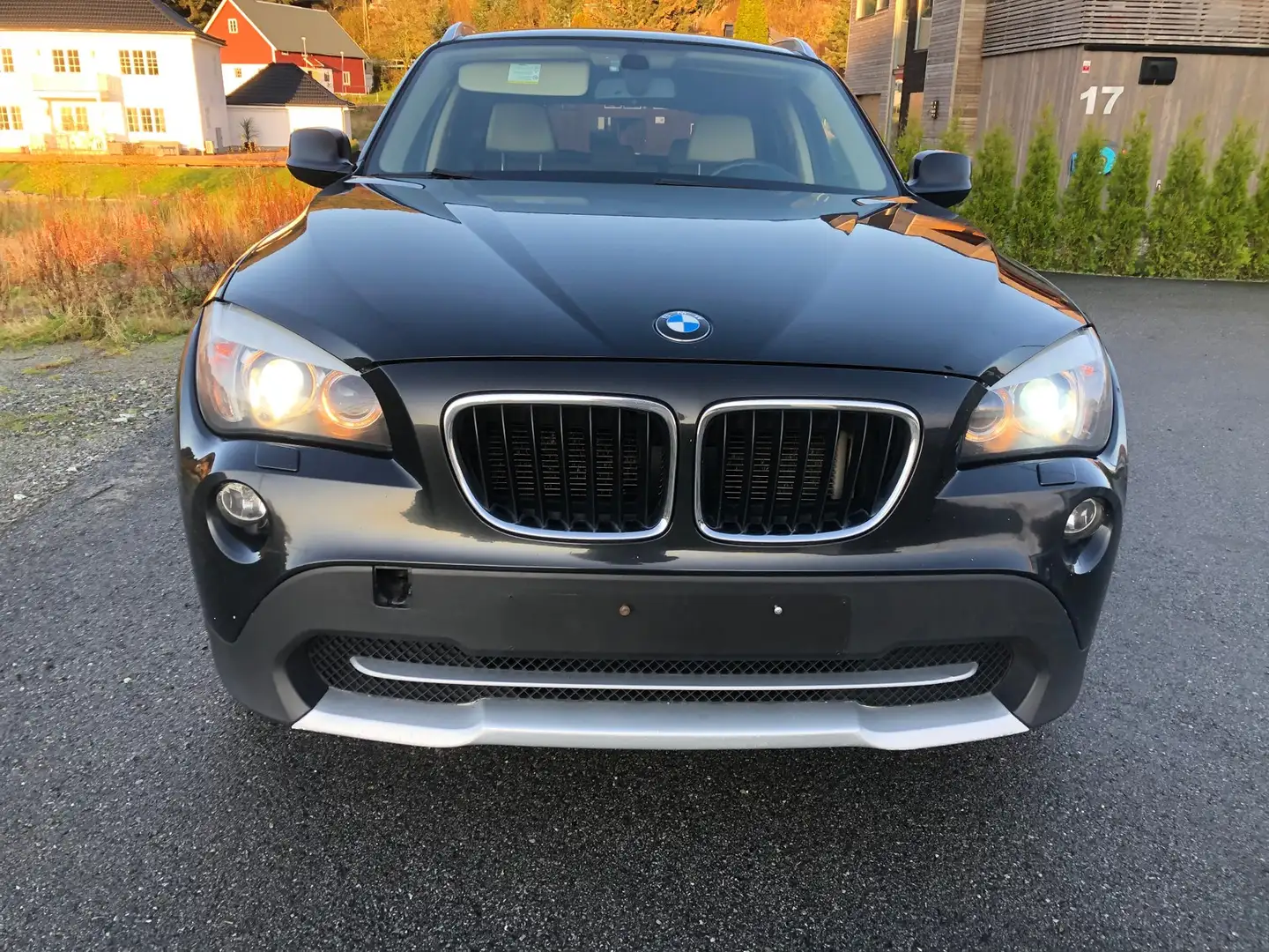 BMW X1 2.0 d xDrive18. Année 2010 - 1