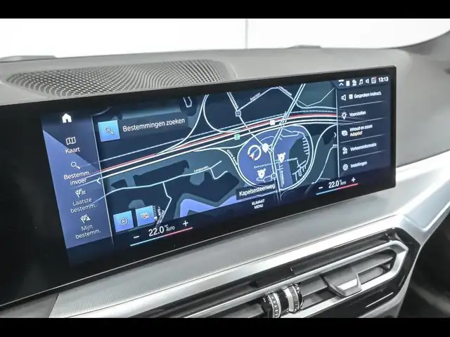 BMW 3 Series view 13