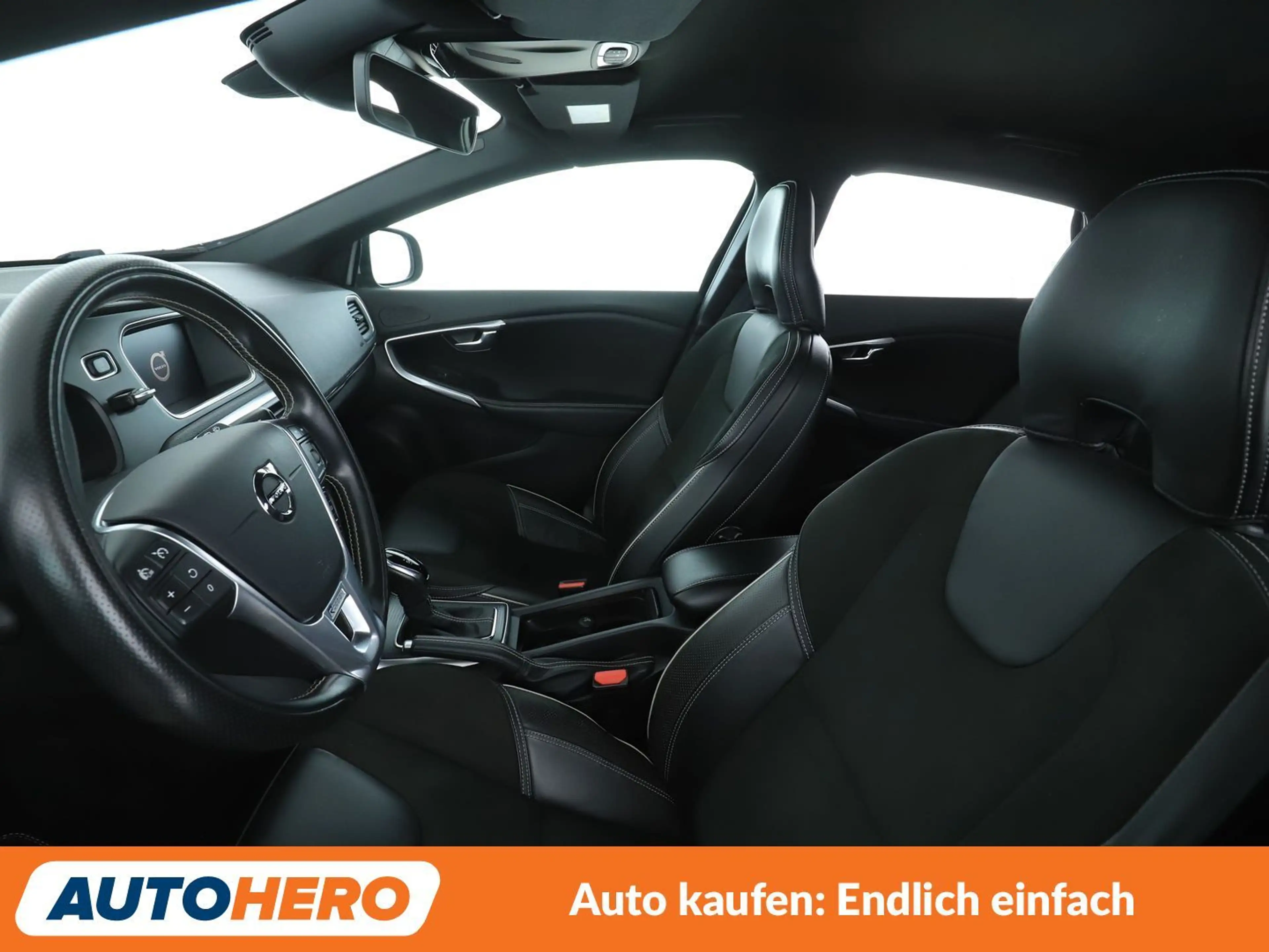 Volvo V40 1.5 R-Design Aut.*LED*NAVI*TEMPO*PDC*SHZ*KLIMA* — photo 10