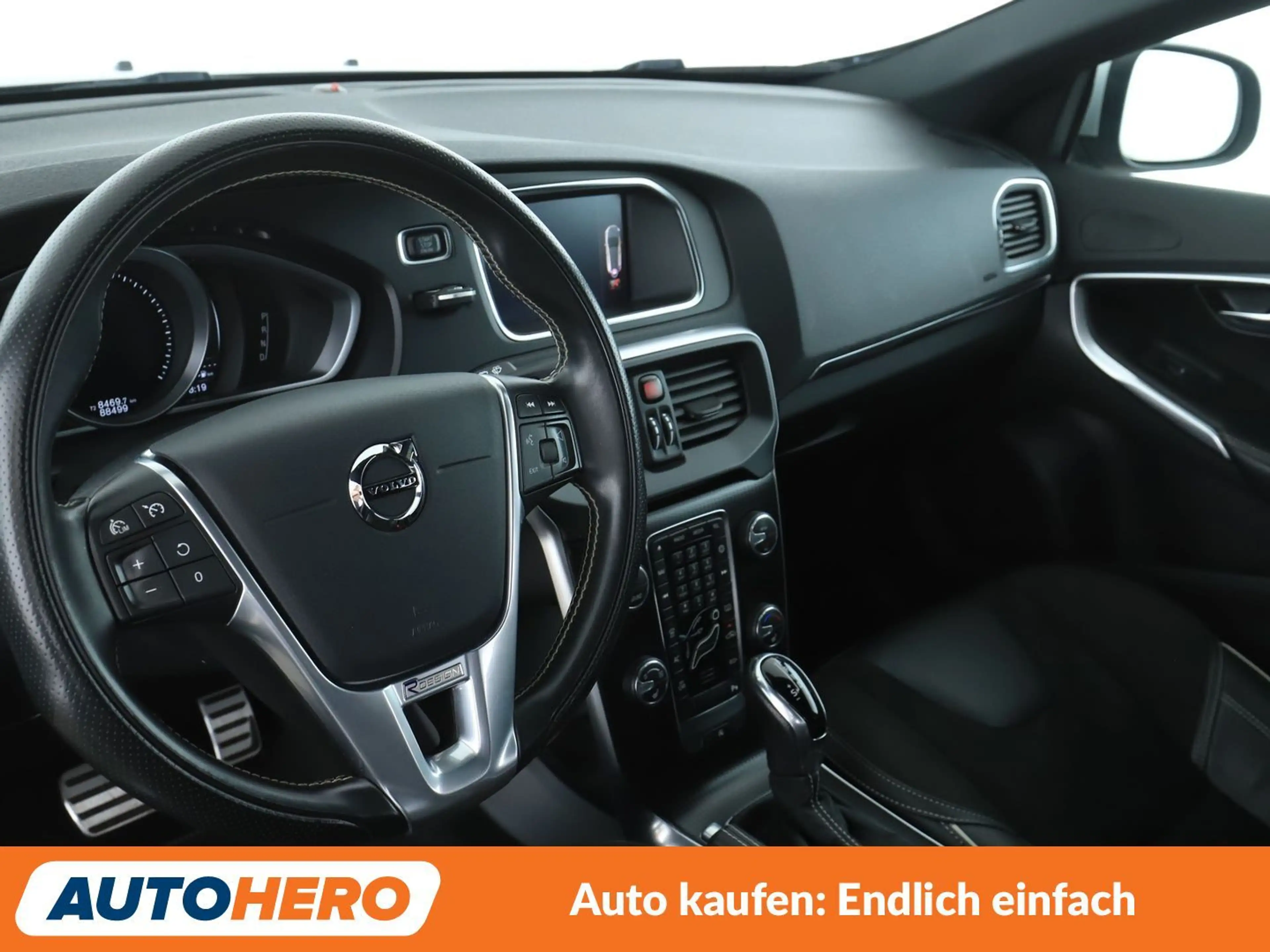 Volvo V40 1.5 R-Design Aut.*LED*NAVI*TEMPO*PDC*SHZ*KLIMA* — photo 11