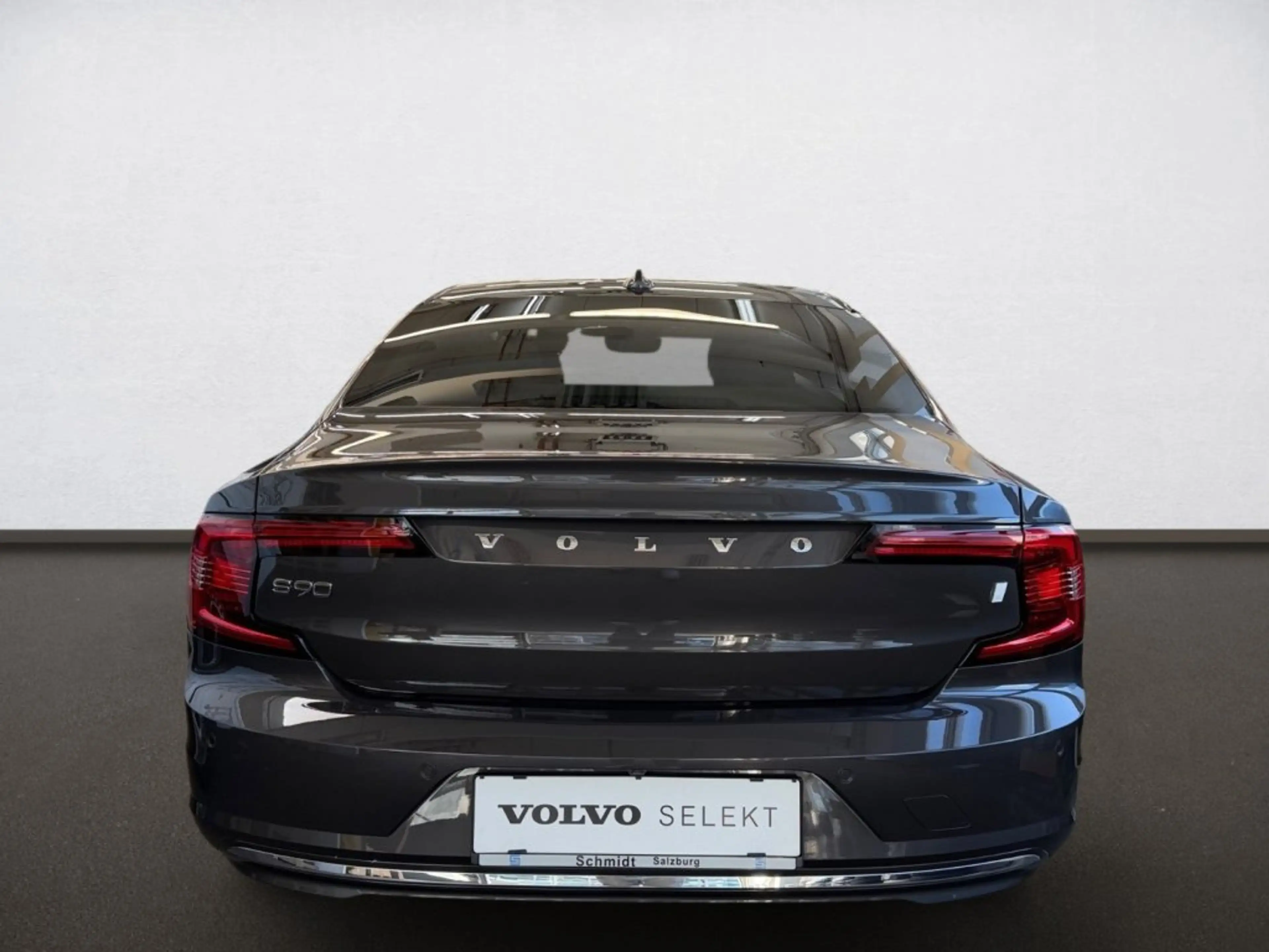 Volvo S90 T8 AWD Recharge PHEV Ultimate Bright — photo 8