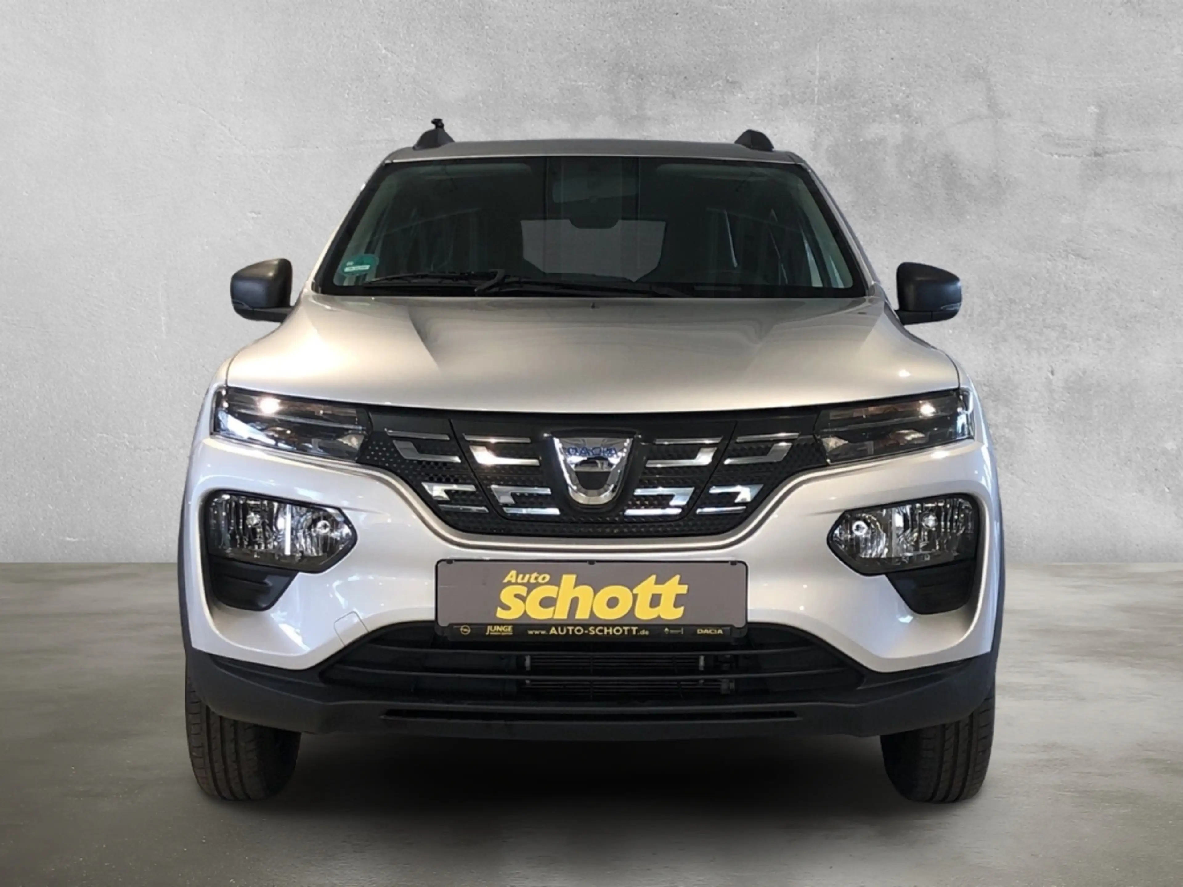 Dacia Spring Electric Business — photo 2