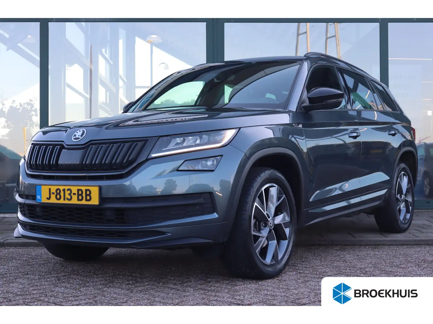 Skoda Kodiaq 150PK 1.5 TSI Sportline Business 7p. | 2 stoelen o Grijs - 1