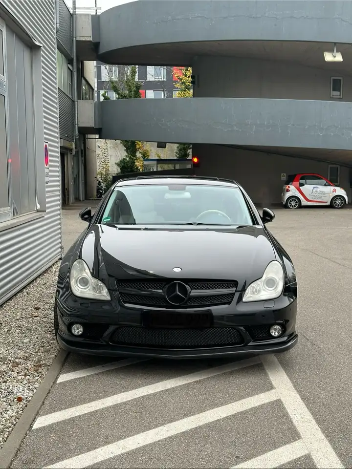 Mercedes-Benz CLS 55 AMG