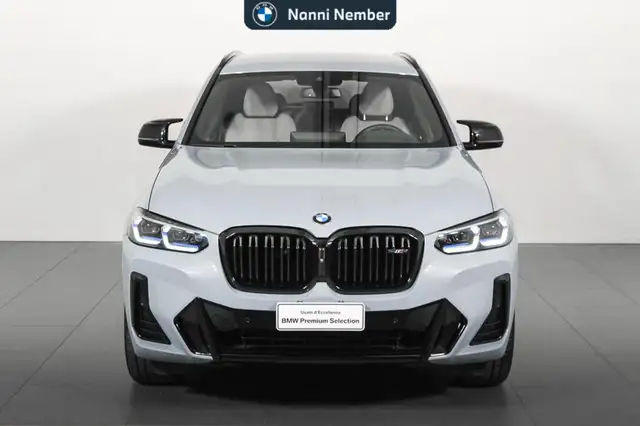 BMW X3 view 2