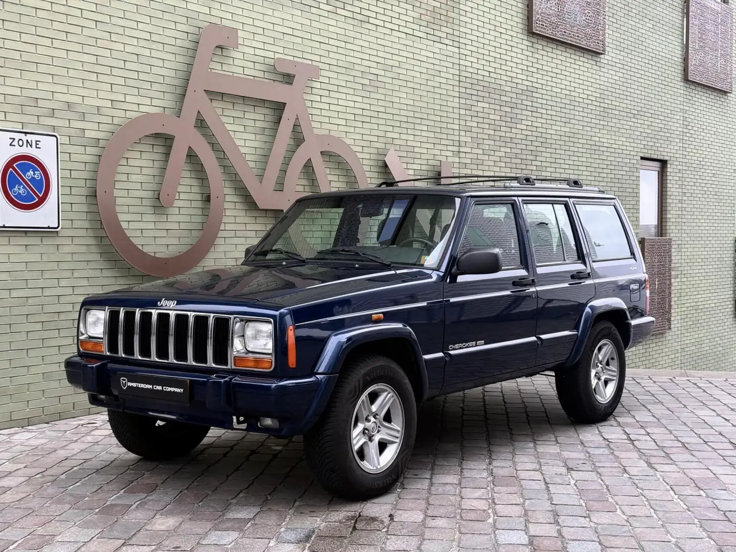 Jeep Cherokee 4.0i 60th Anniversary 159950km Blau - 2