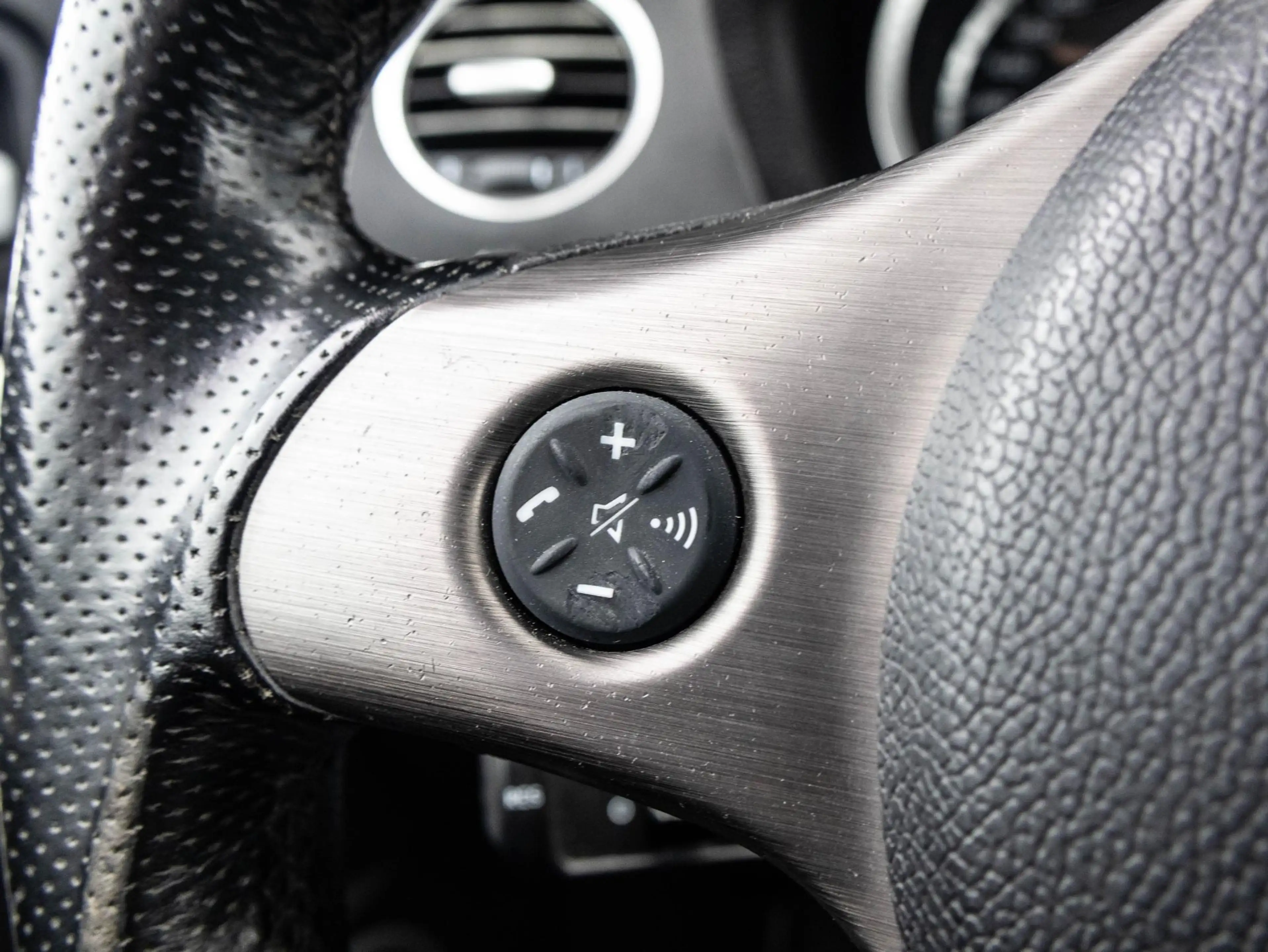 Alfa Romeo Brera 1.7 T SkyWindow | Sportstoelen | Cruise control | — photo 11
