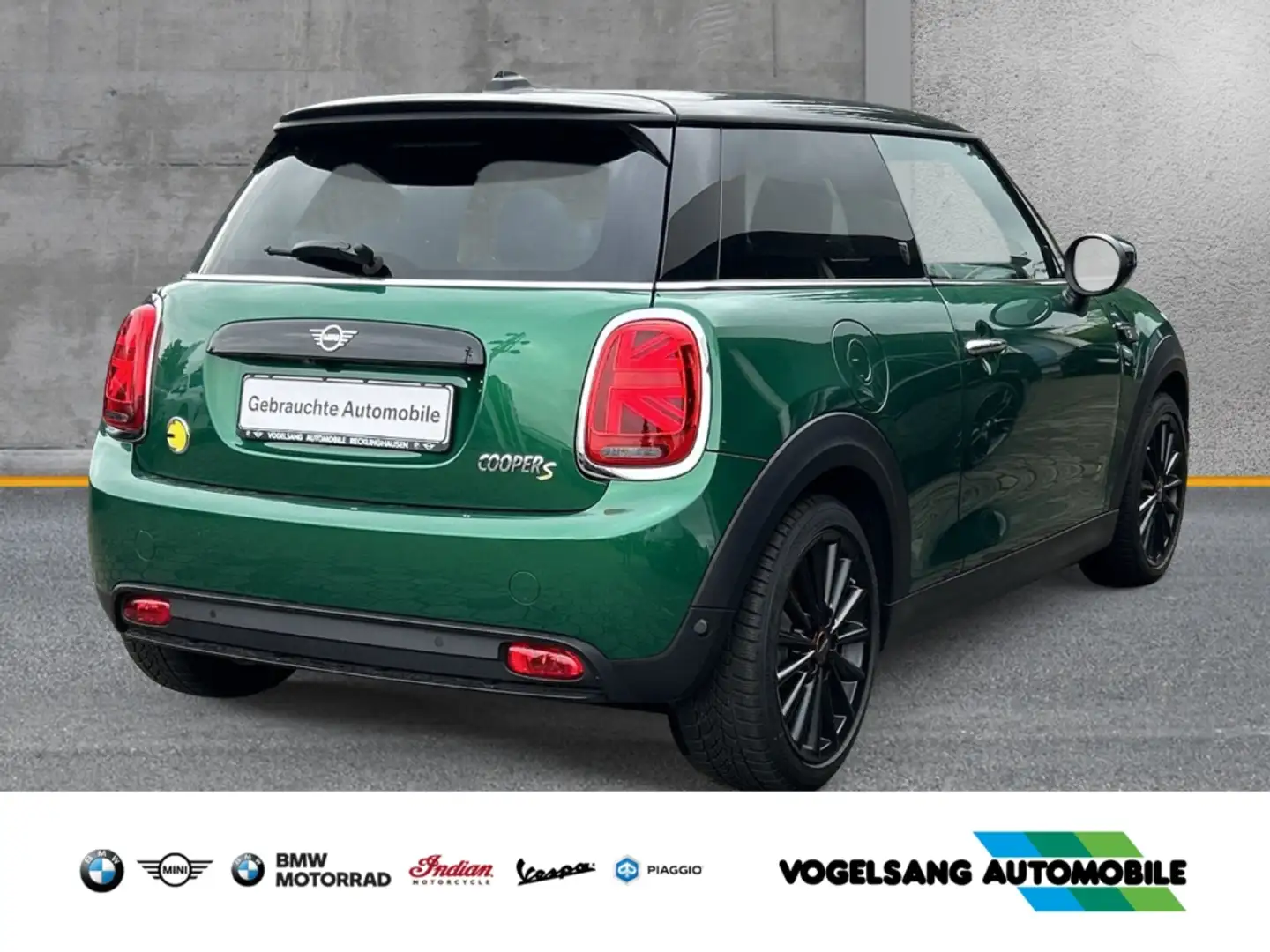 MINI Cooper SE Kamera Panorama LED Harman Kardon Lenkradheizung Groen - 2