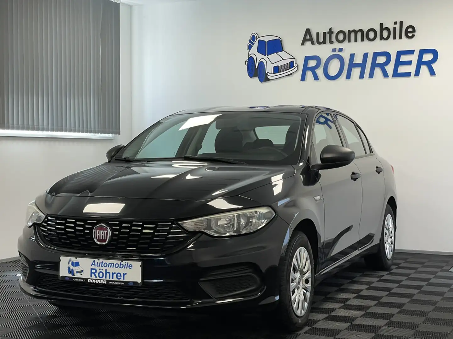 Fiat Tipo Pop Limousine 2.Hand Schwarz - 1
