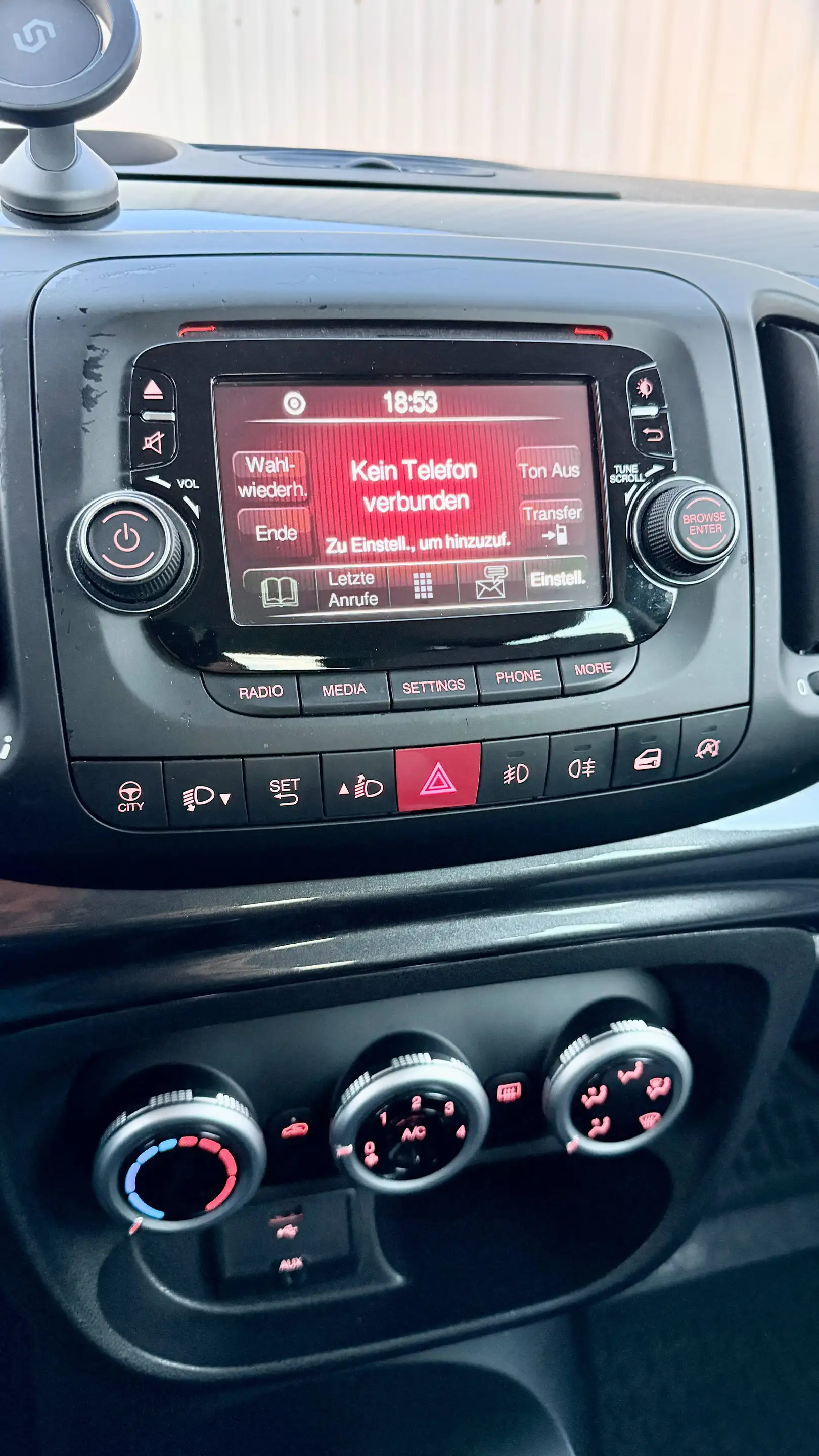 Fiat 500L Pop Star — photo 11