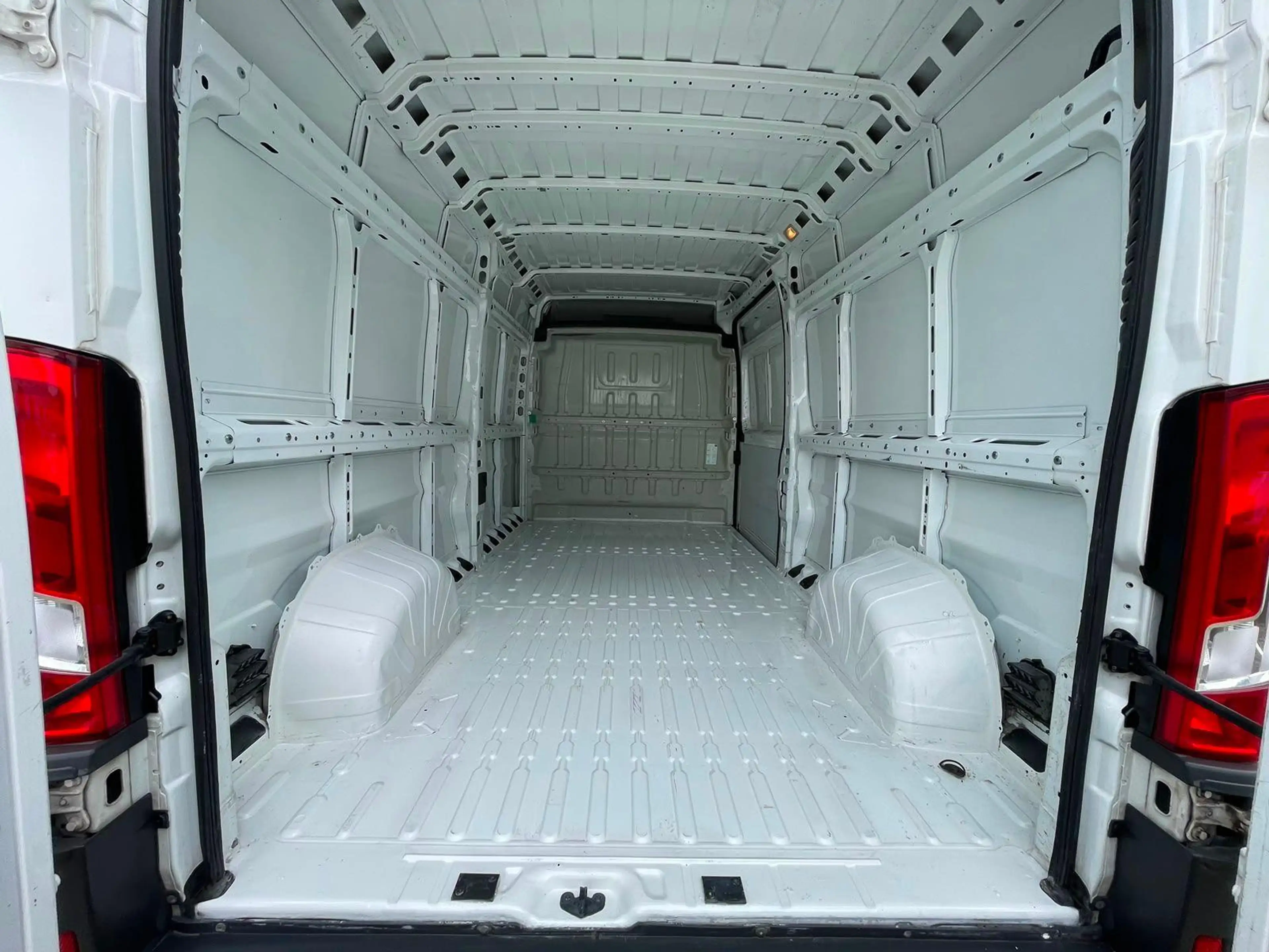 Peugeot Boxer 2.2 HDI//MAXI//L3/H2//KLIMA//1.Hand//TOP — photo 15