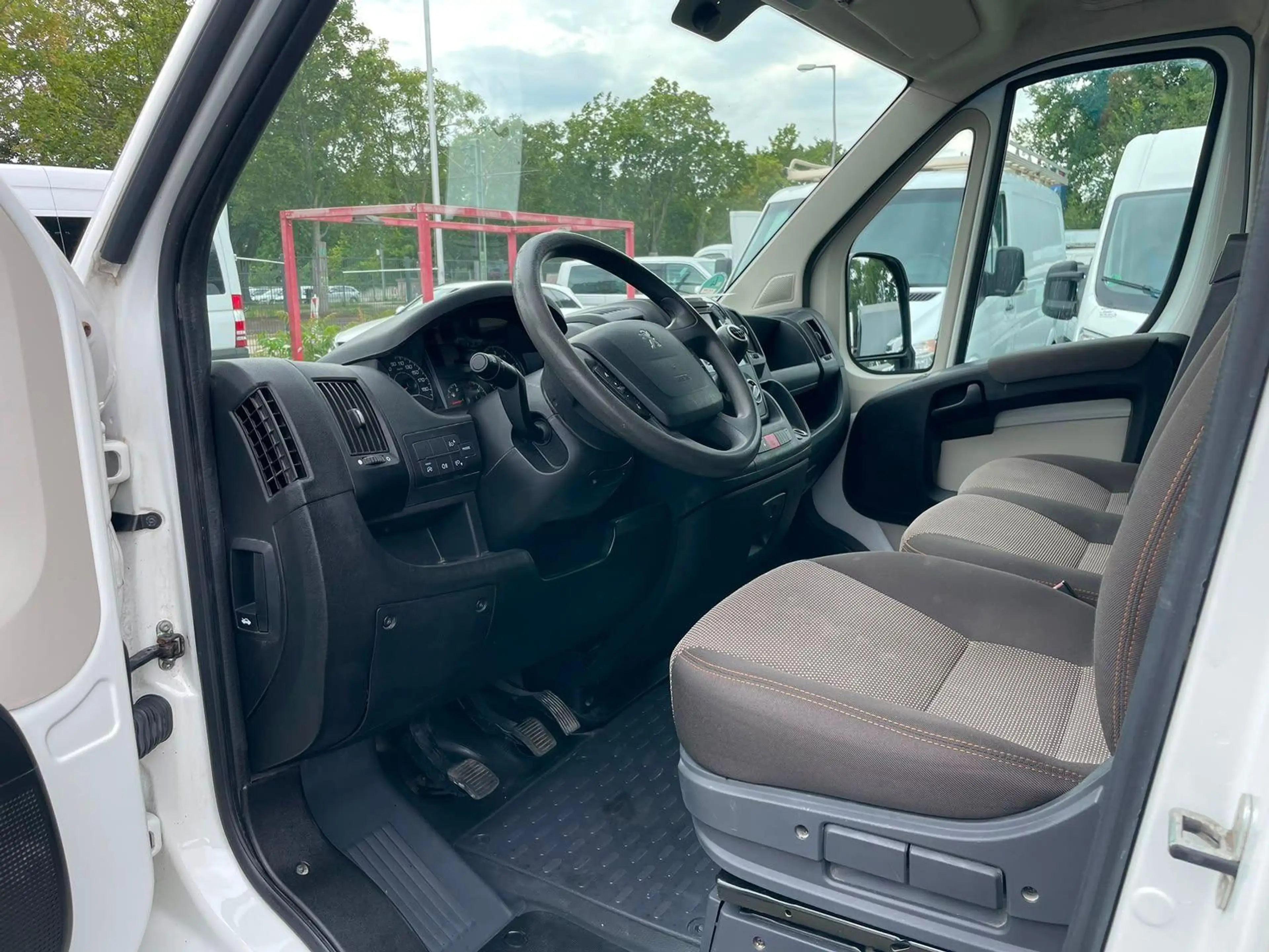 Peugeot Boxer 2.2 HDI//MAXI//L3/H2//KLIMA//1.Hand//TOP — photo 11