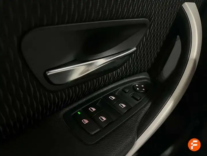 BMW Serie 4 418 d Gran Coupé 2015, foto 15