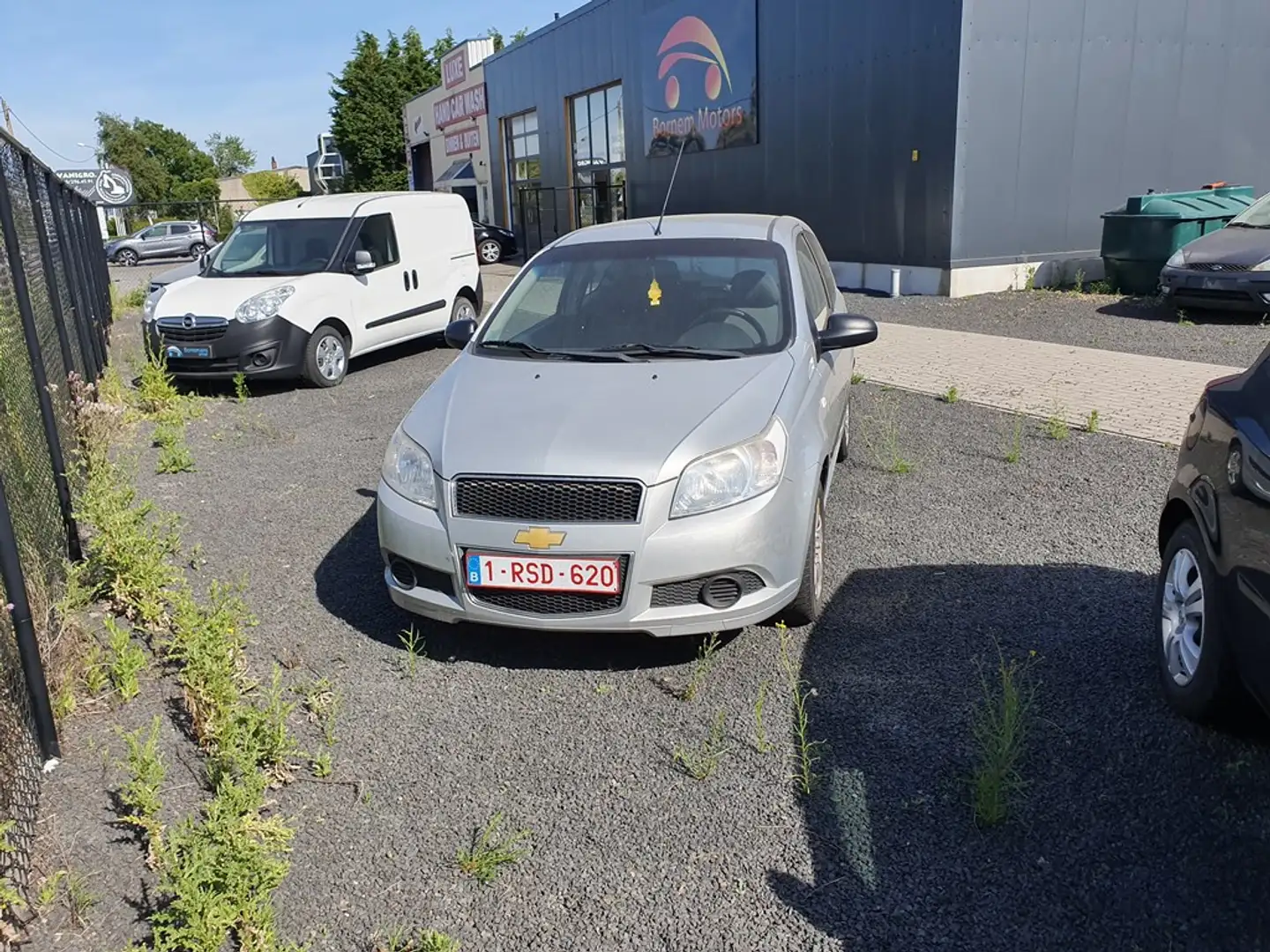 Chevrolet Aveo 1.2 16V export Gris - 1