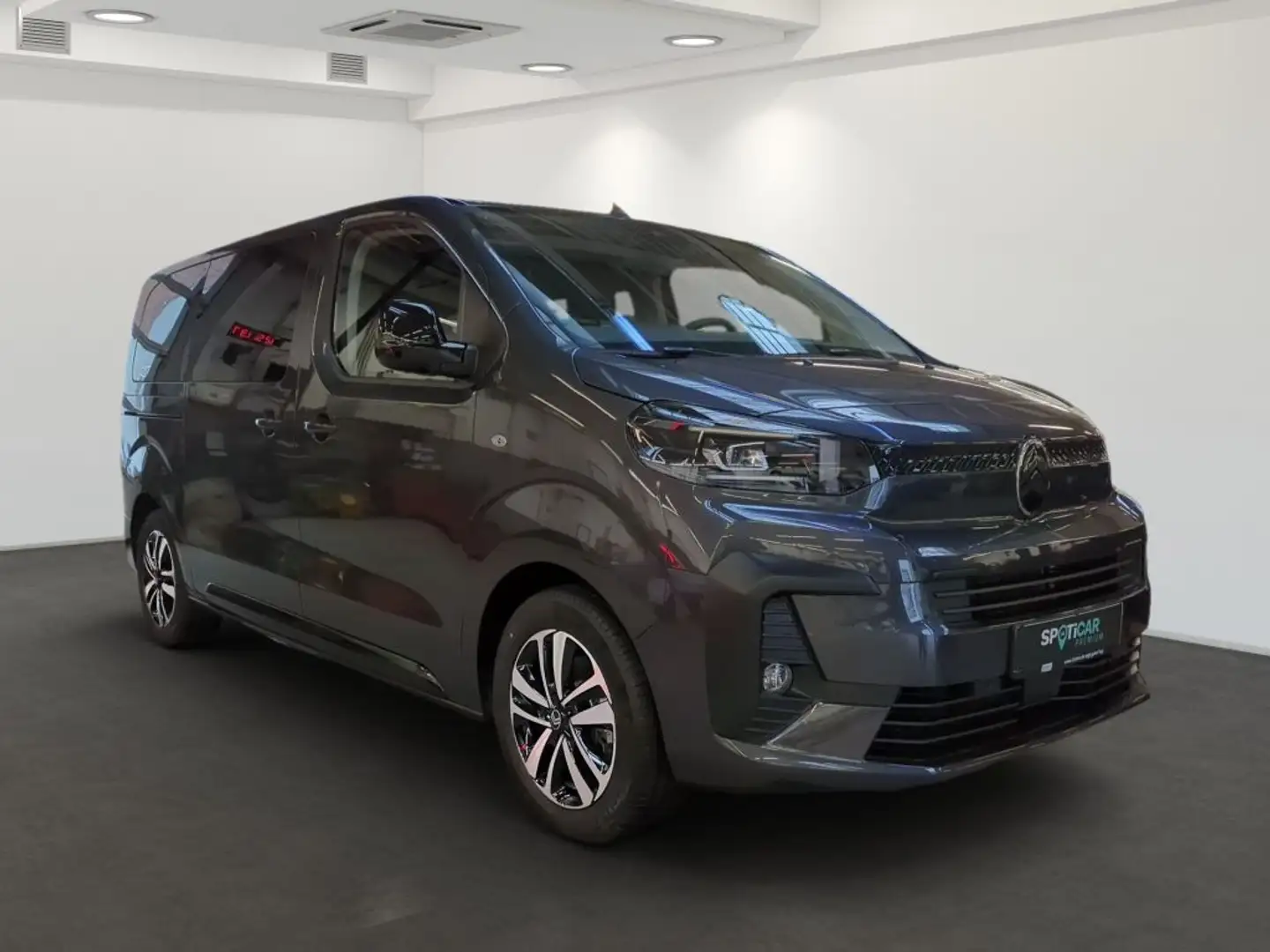 Citroen Spacetourer M 2.0 BlueHDi 180 EAT8 Plus - 2
