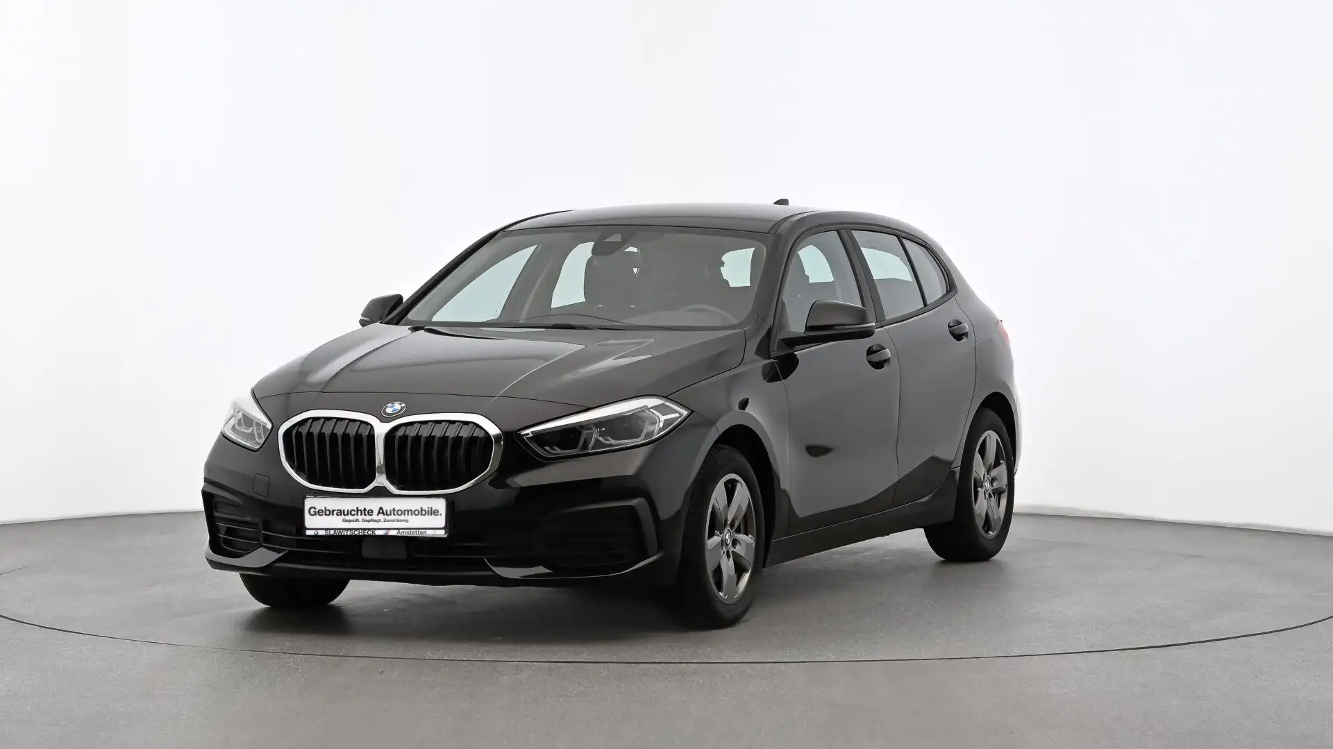 BMW 116 d F40 Schwarz - 1