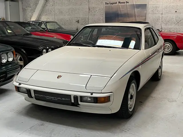 Porsche 924 924 MARTINI RHD, restauriert, sehr selten!!!