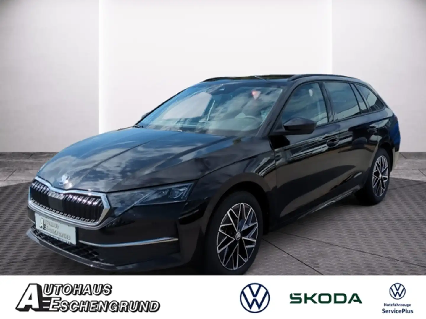 Skoda Octavia Combi 1.5 TSI Selection NAV ACC AHK MATRIX-LED Schwarz - 1