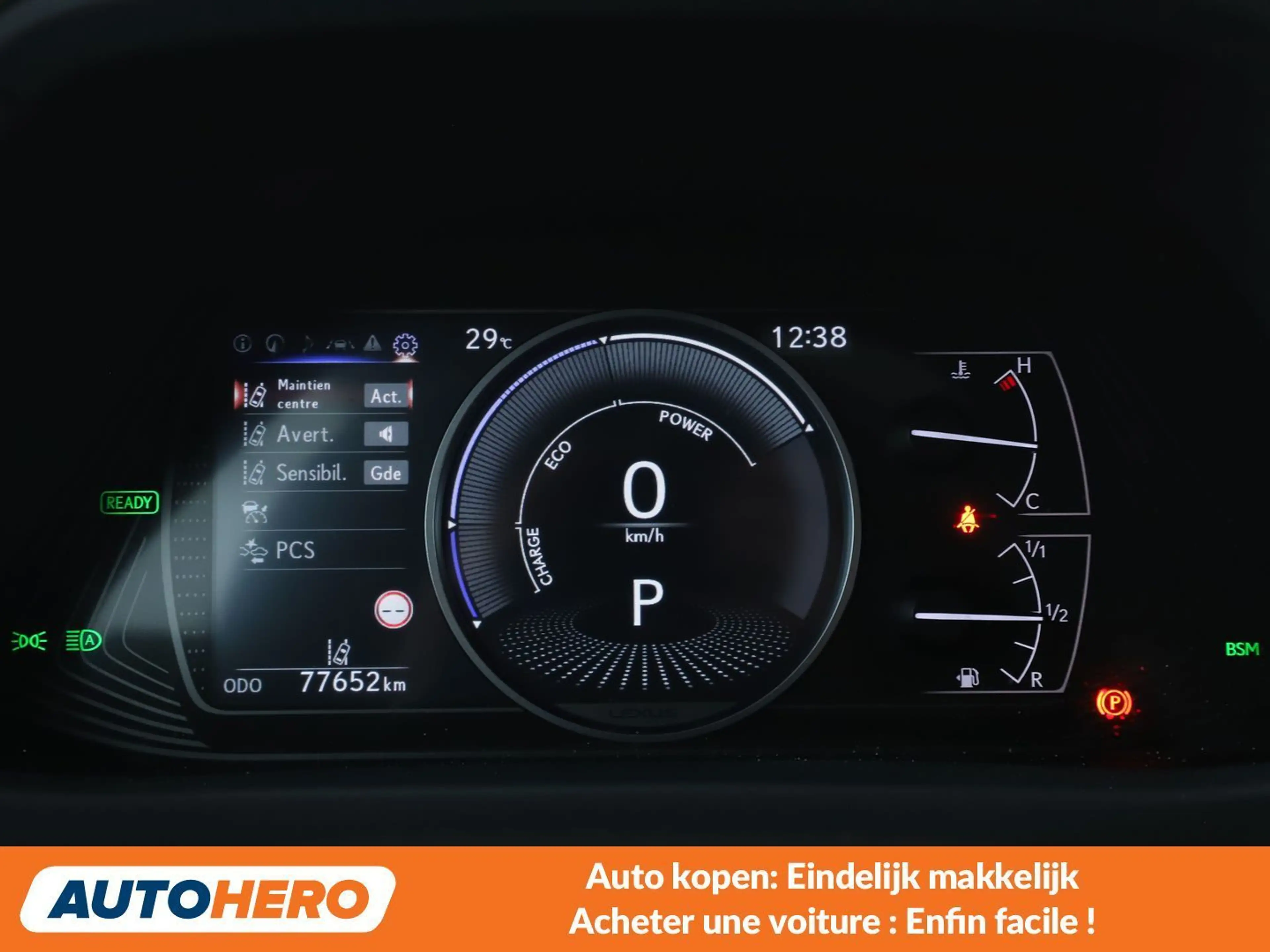 Lexus UX 250h UX 250h E-Four Executive — photo 6