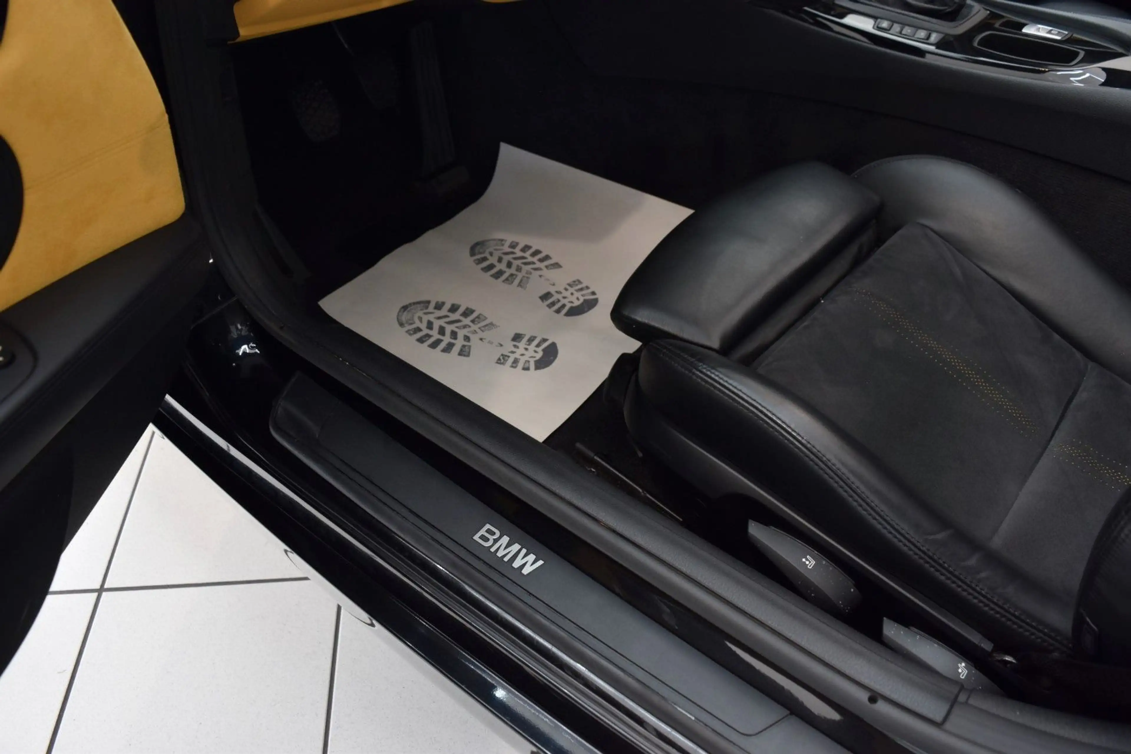 BMW Z4 Roadster sDrive 28i LCI~Design Pure Impulse — photo 15
