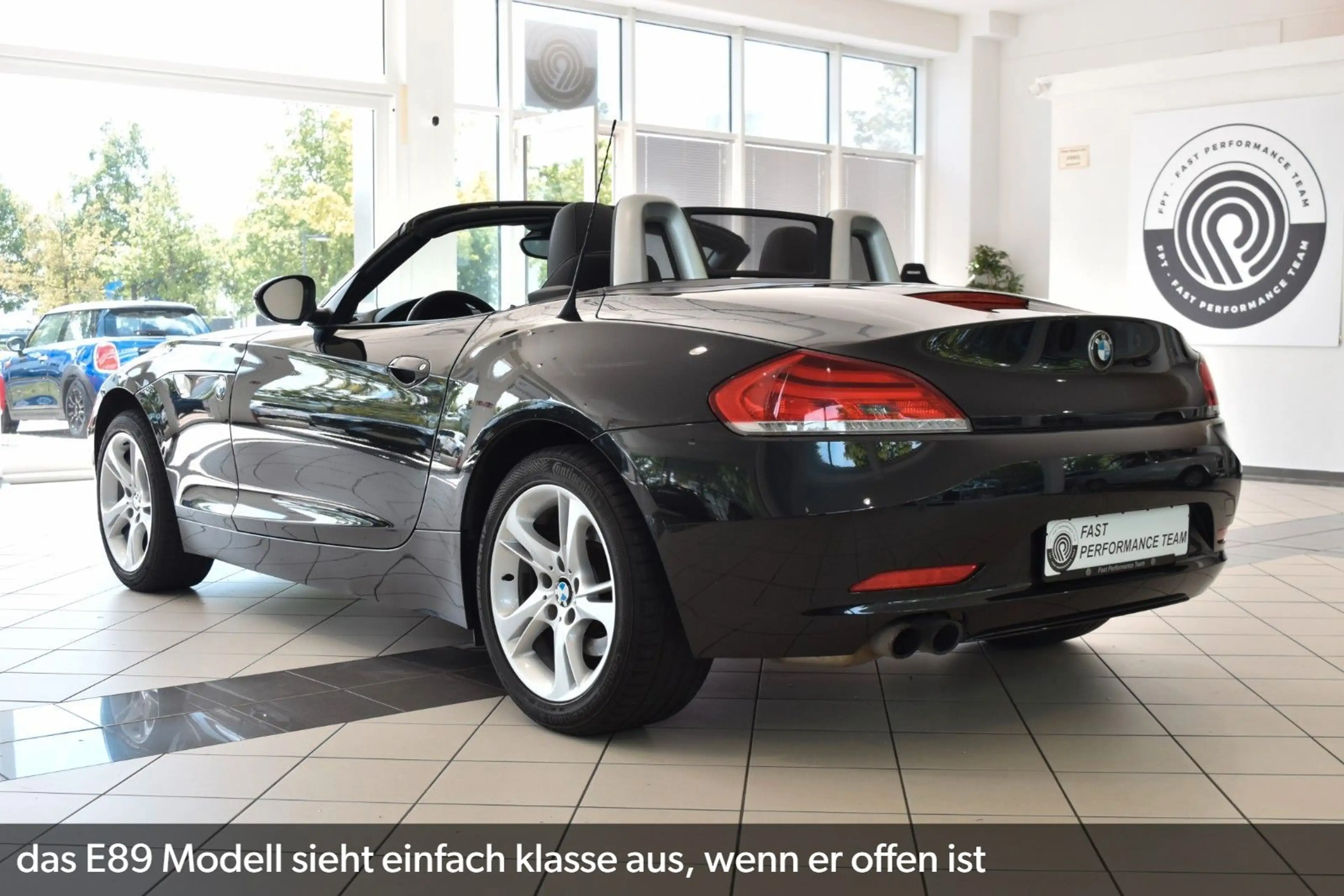 BMW Z4 Roadster sDrive 28i LCI~Design Pure Impulse — photo 3