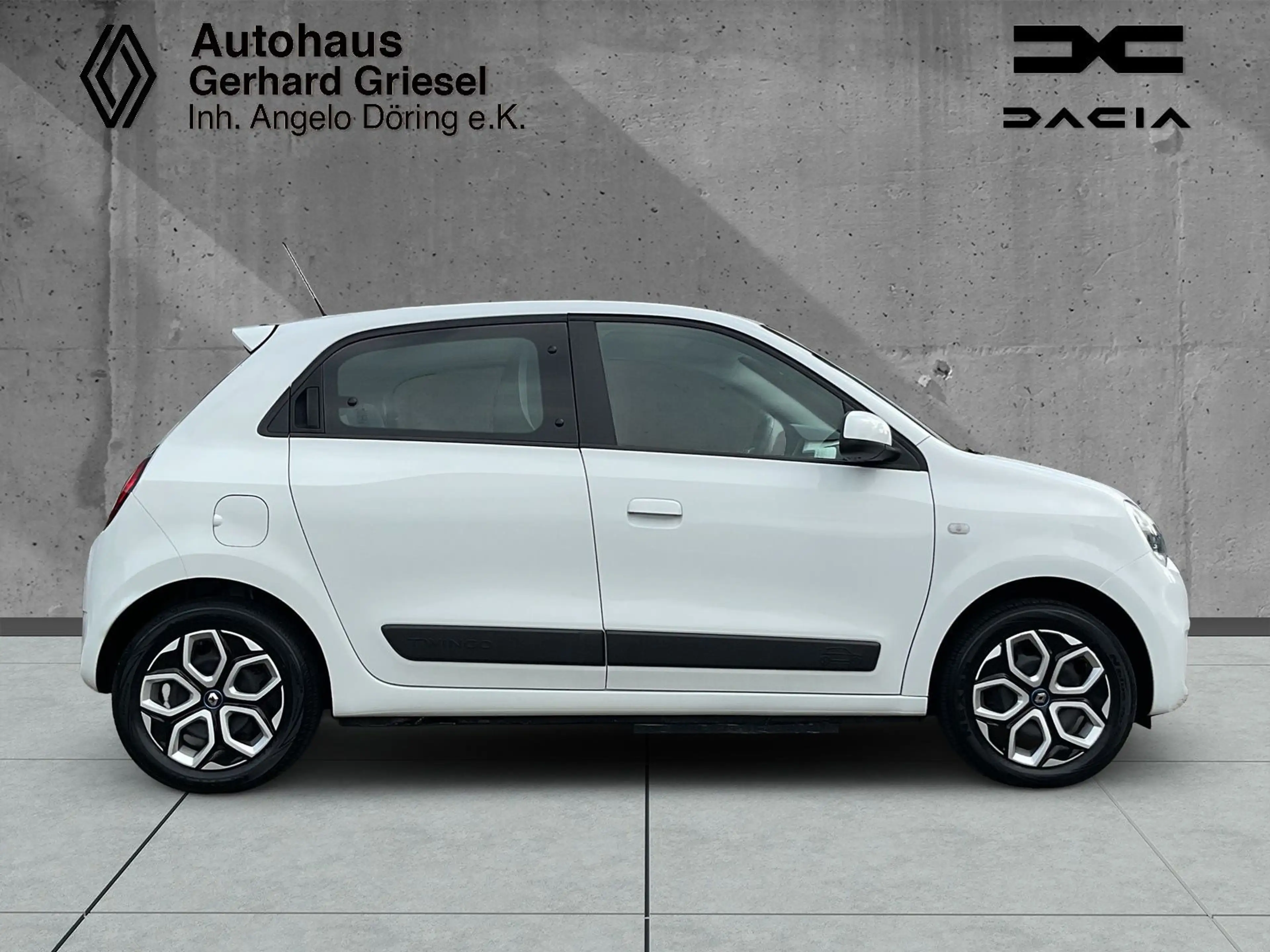 Renault Twingo Zen Electric — photo 6