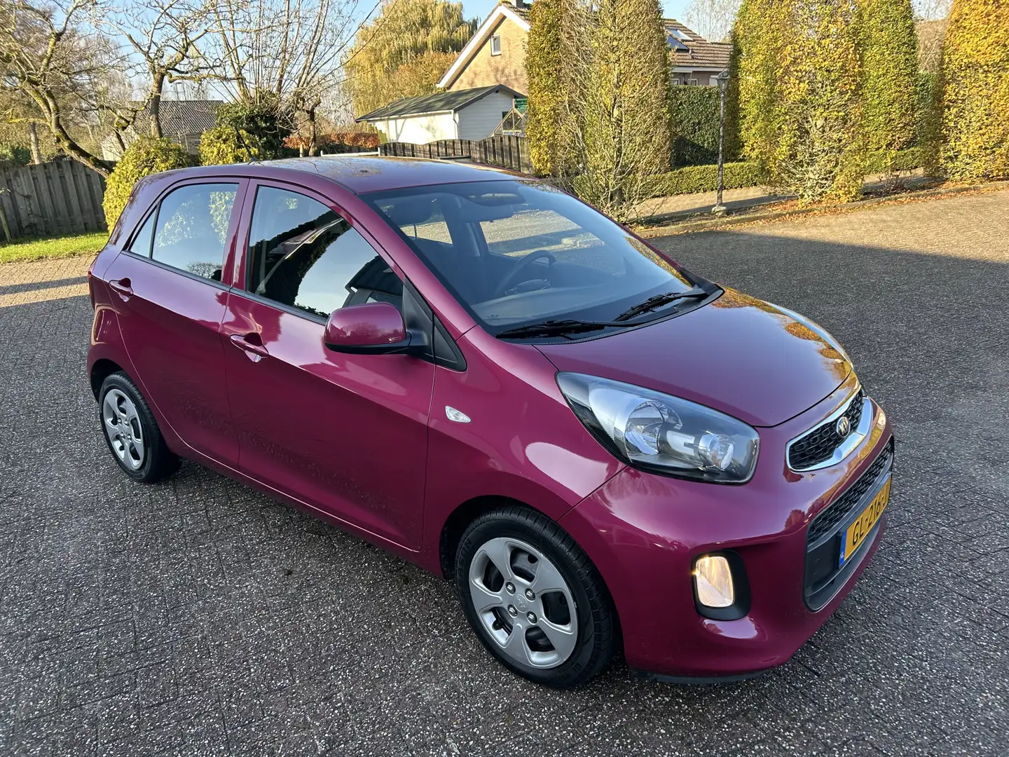 Kia Picanto 1.0 CVVT ComfortLine Mauve - 1