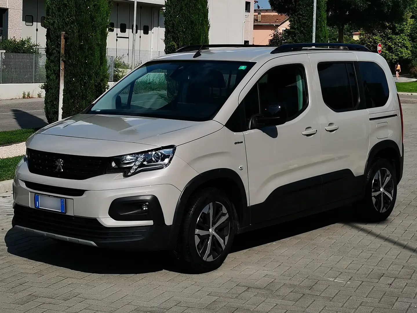 Peugeot Rifter Rifter 1.5 bluehdi GT Line s Grigio - 2