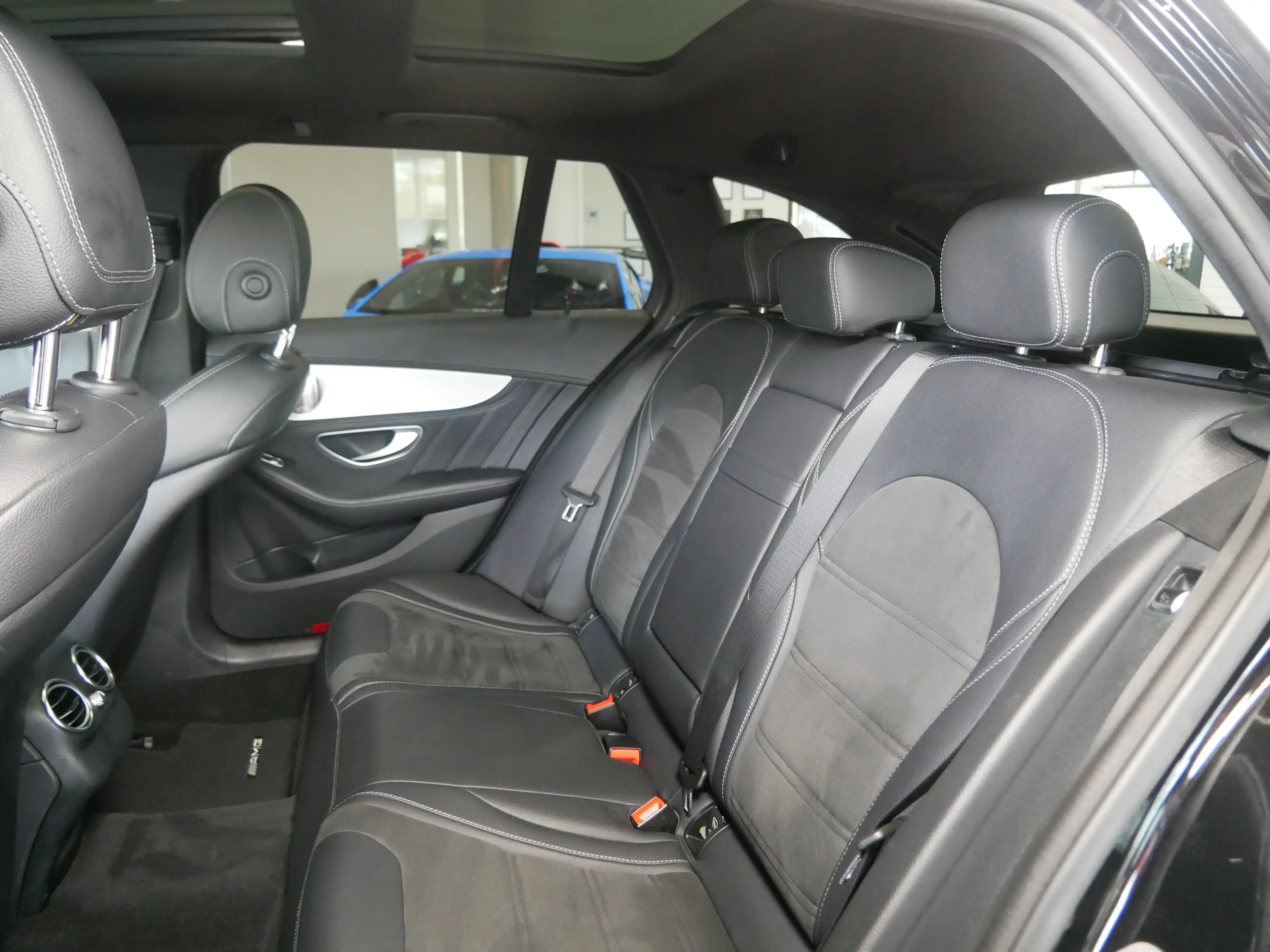 Mercedes-Benz C 63 AMG C 63 AMG T Pano Business+ LED AHK — photo 13