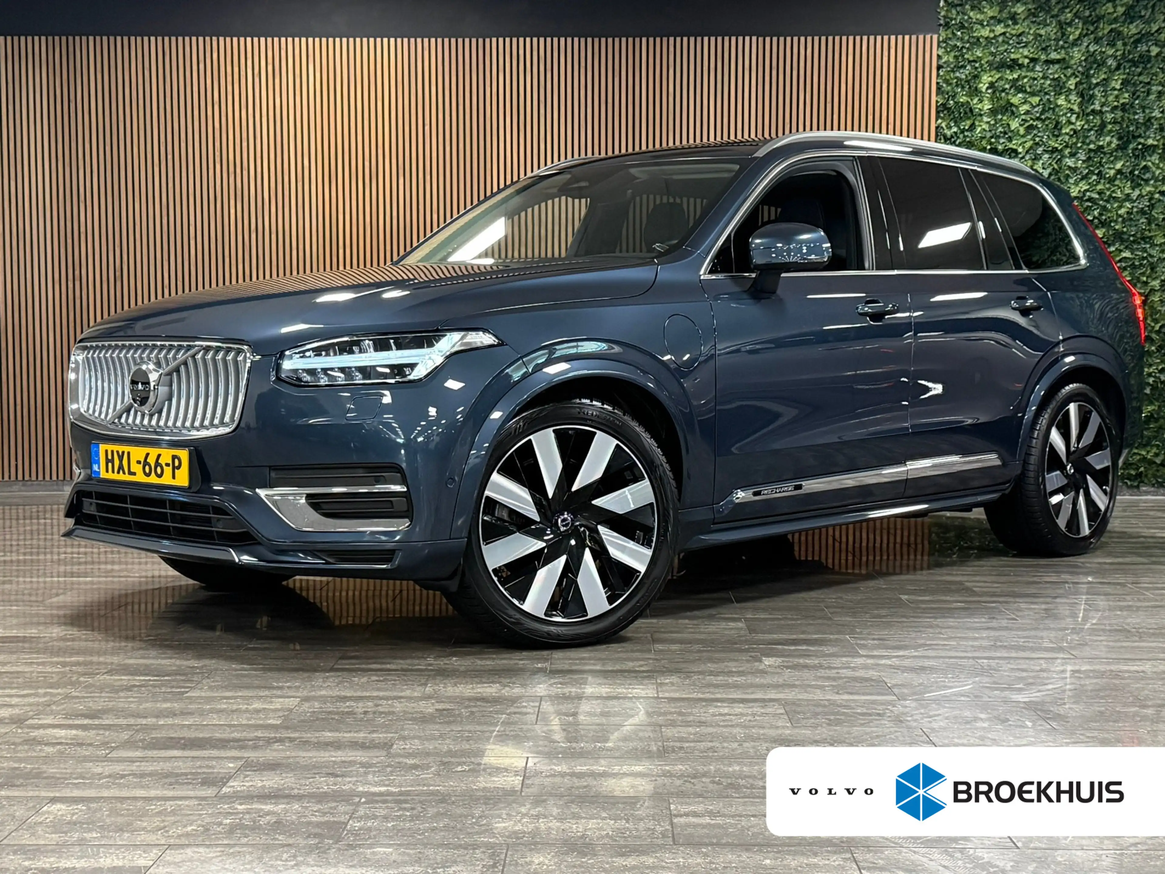 Volvo XC90 T8 AWD Recharge Plus Bright | Vol! | Luchtvering |