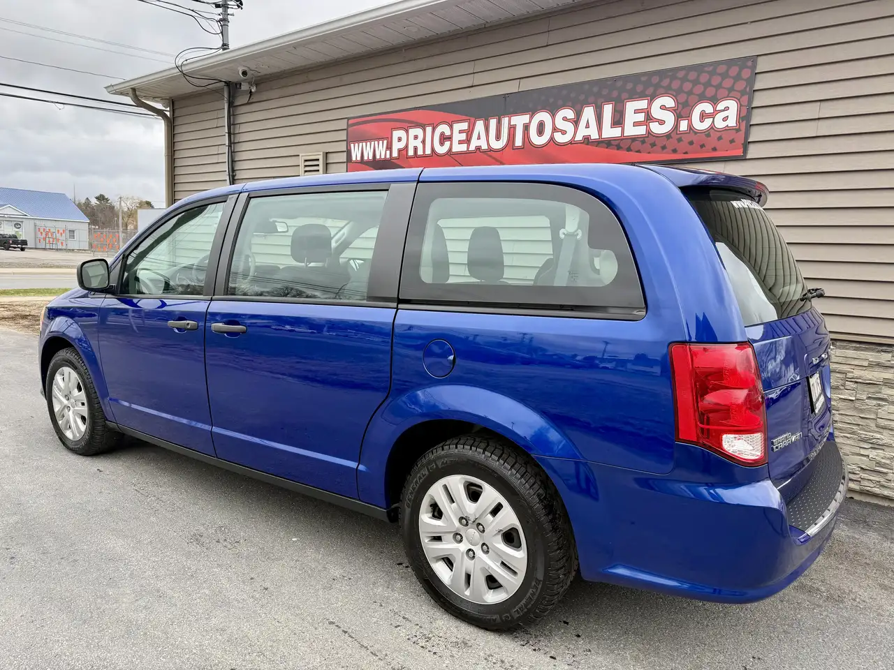 Dodge Grand Caravan снимка Dodge Grand Caravan