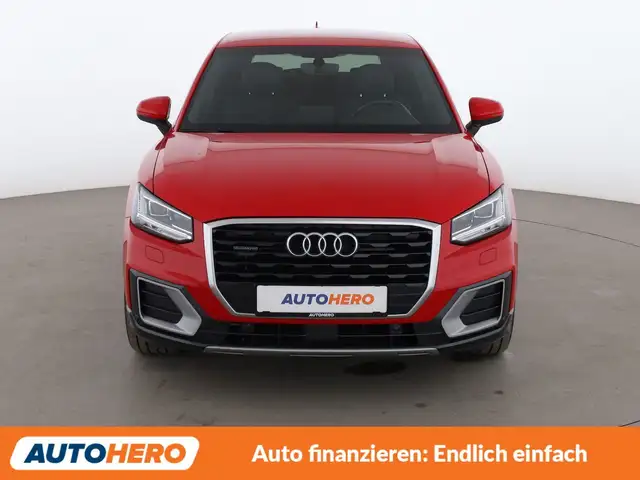 Audi Q2 view 9