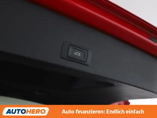 Audi Q2 view 13