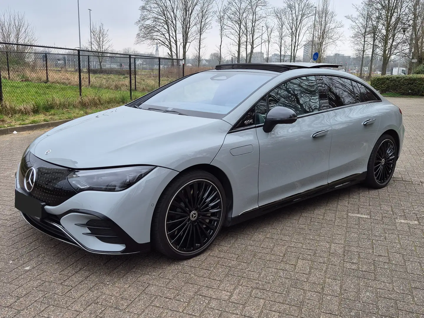 Mercedes-Benz EQE 500 EQE 500 4Matic AMG Line Gris - 1